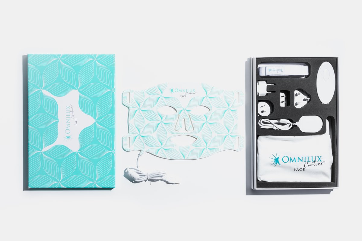 Omnilux_Face_Boxed